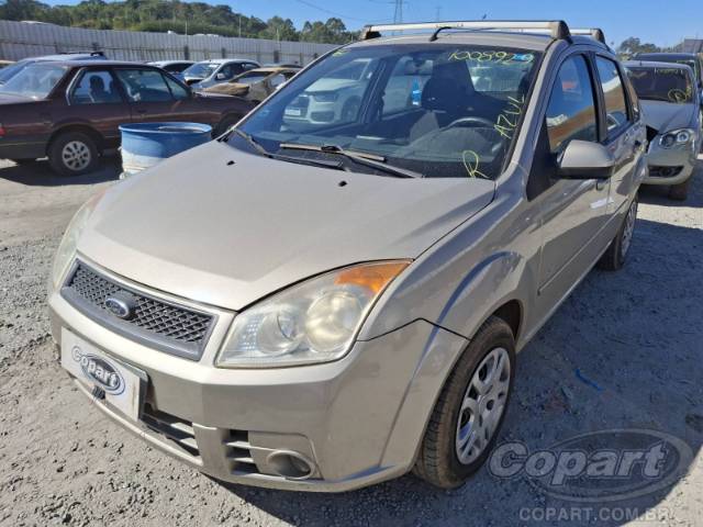 2009 FORD FIESTA SEDAN 