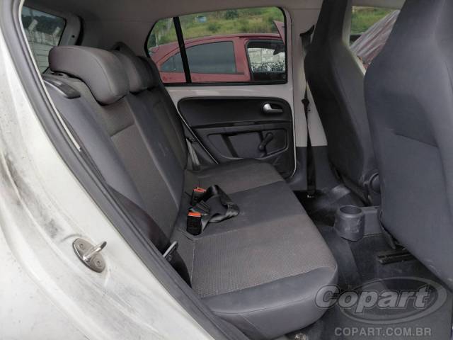 2015 VOLKSWAGEN UP 