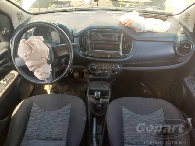 2019 FIAT UNO 