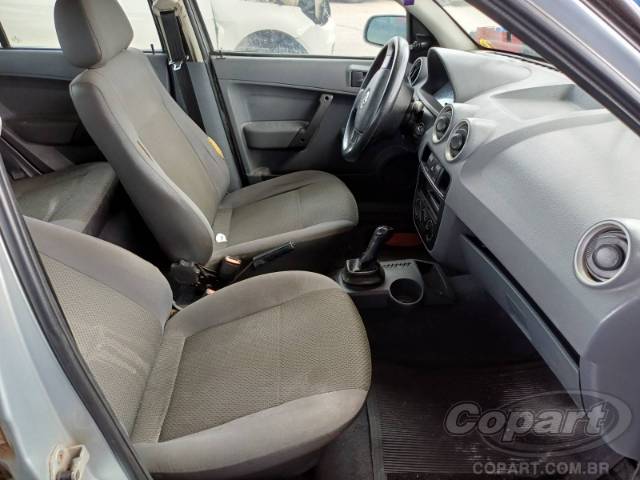 2010 VOLKSWAGEN GOL 