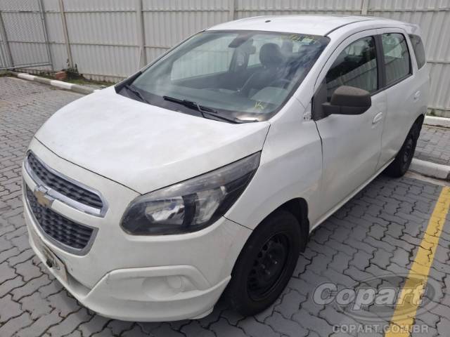 2016 CHEVROLET SPIN 