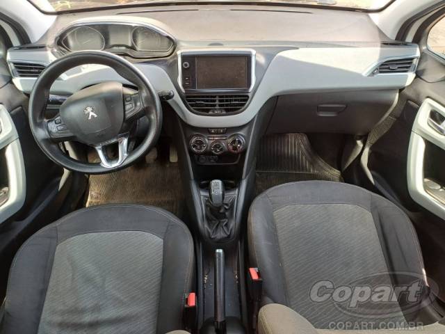 2015 PEUGEOT 208 