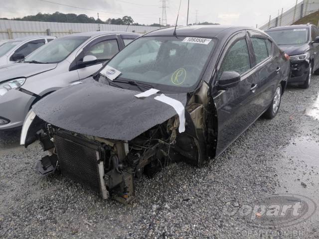 2017 NISSAN VERSA 