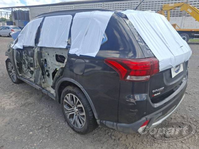 2016 MITSUBISHI OUTLANDER 