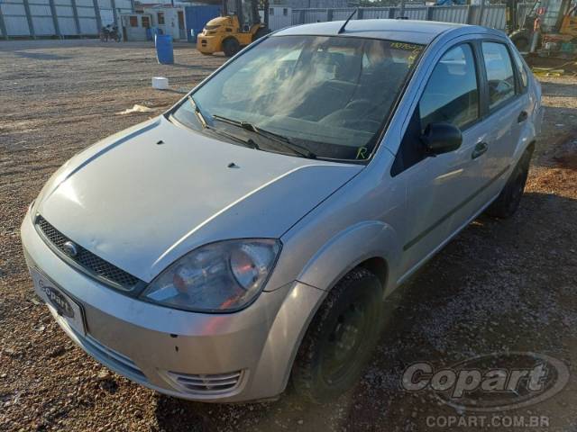 2006 FORD FIESTA SEDAN 