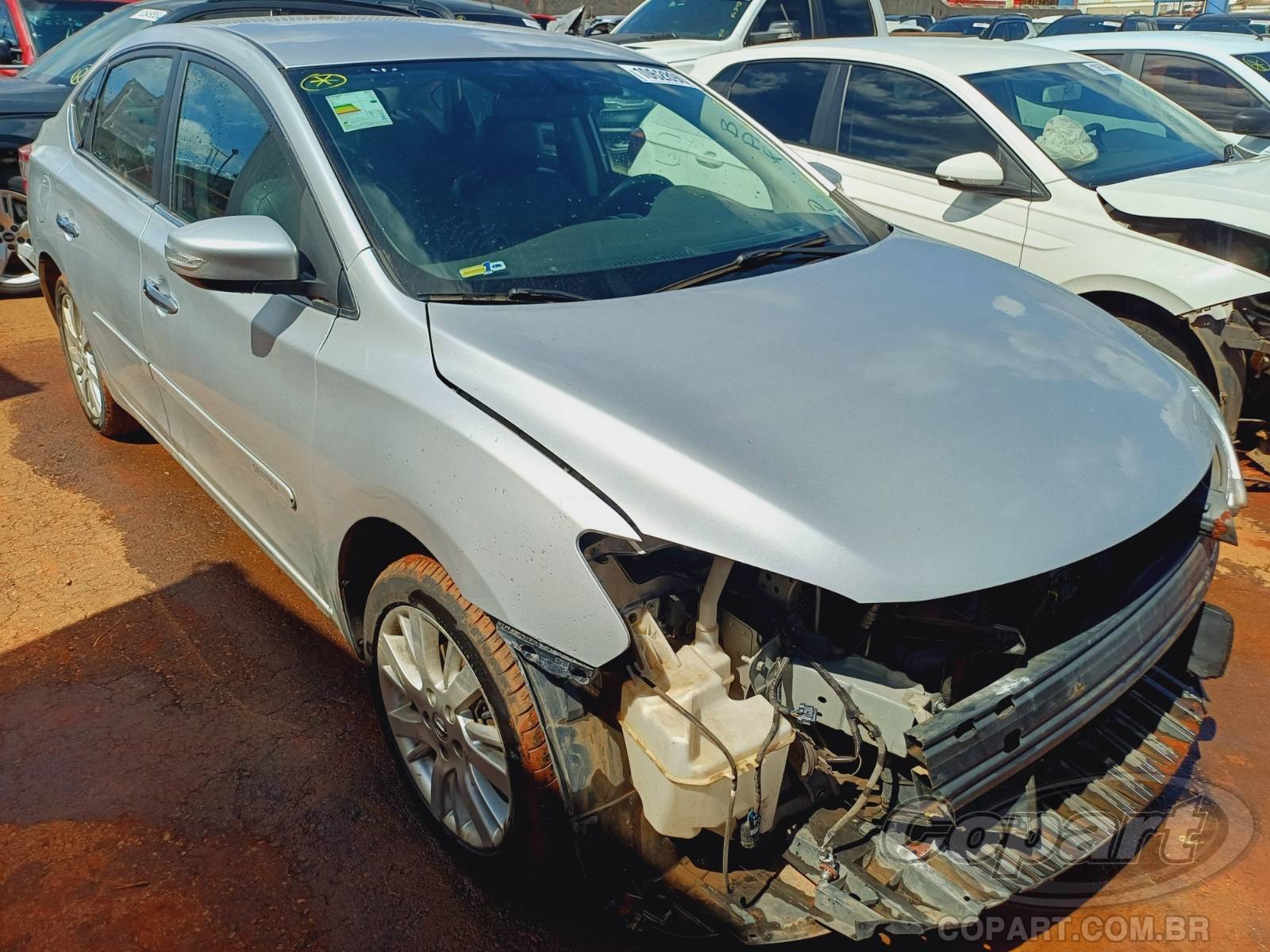Veículo Nissan Sentra 2015 NISSAN SENTRA SL CVT 2.0 16V FlexStart 2015 em leilão