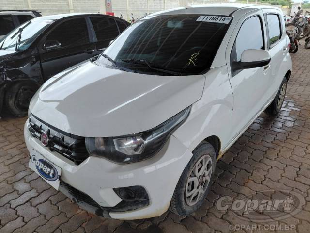 2018 FIAT MOBI 