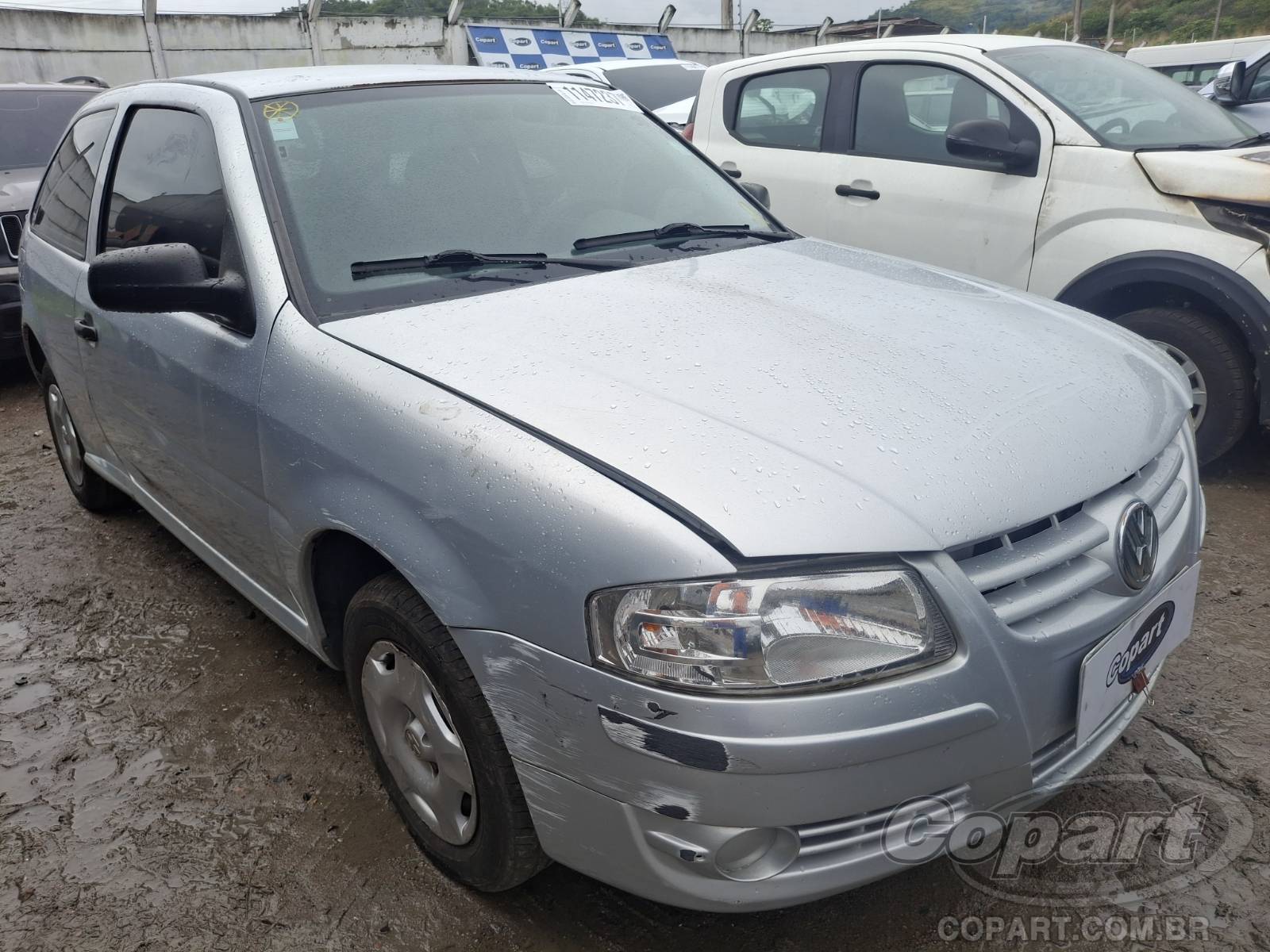 2011 VOLKSWAGEN GOL