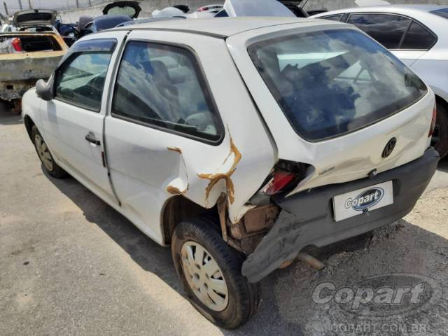 2001 VOLKSWAGEN GOL 