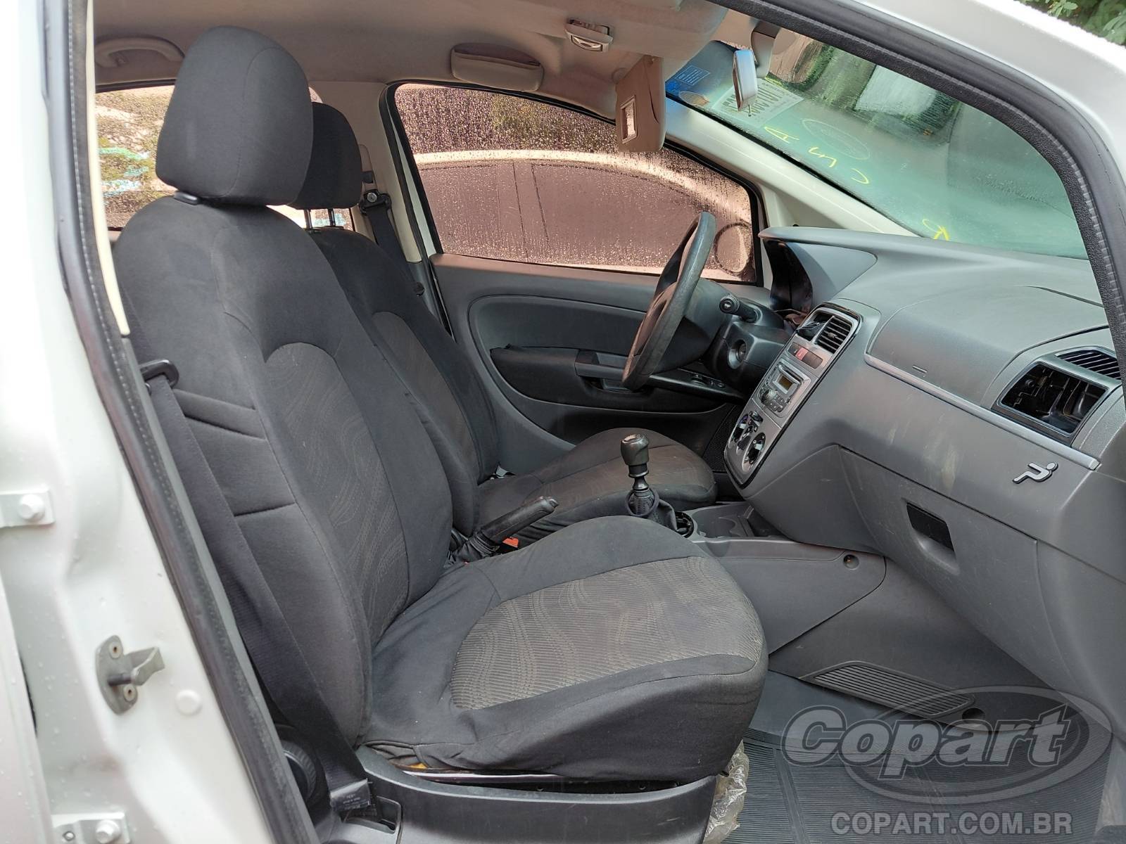 2011 FIAT PUNTO — foto 5 de 11