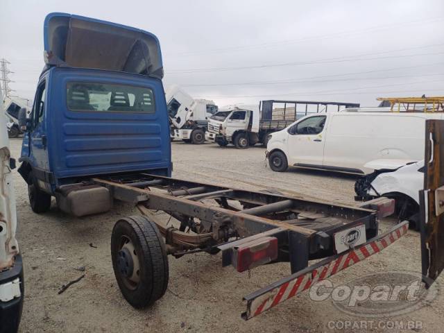 2011 IVECO DAILY CHASSI 