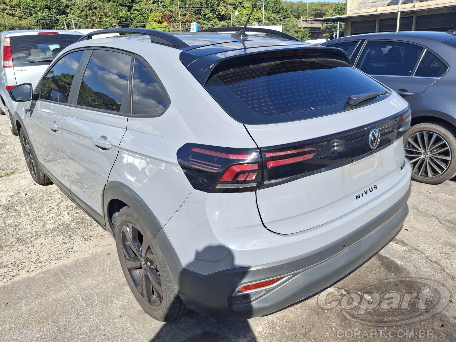 2023 VOLKSWAGEN NIVUS — foto 3 de 10