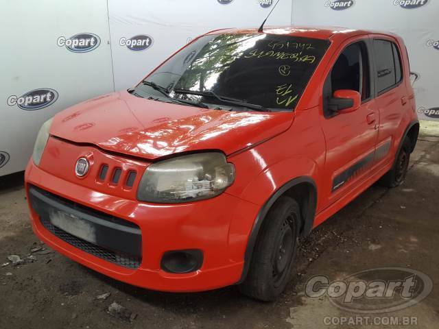 2013 FIAT UNO 