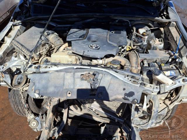 2019 TOYOTA HILUX CD 