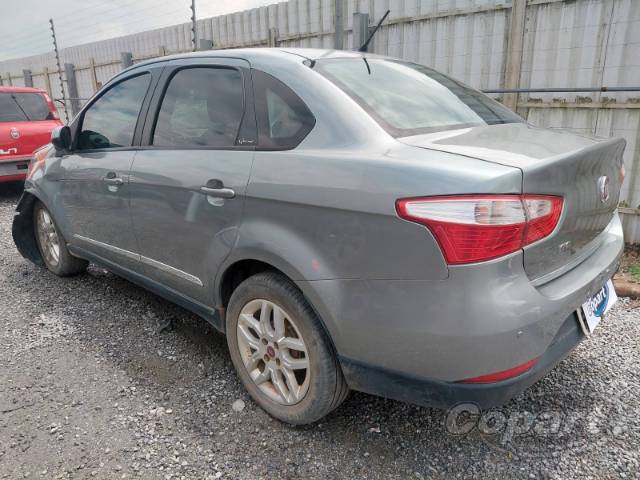 2015 FIAT GRAND SIENA 