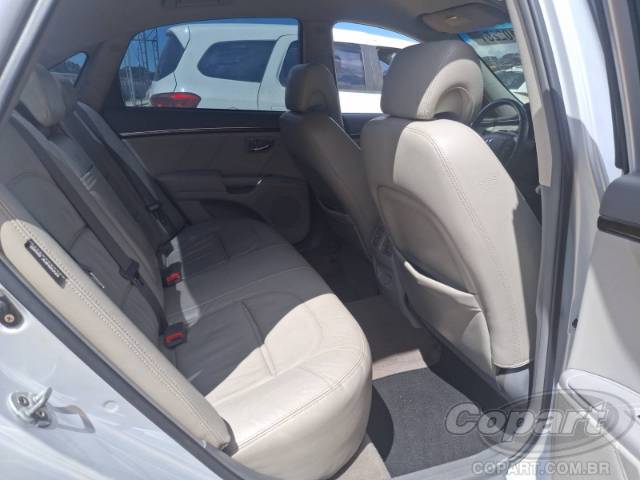 2010 HYUNDAI AZERA 