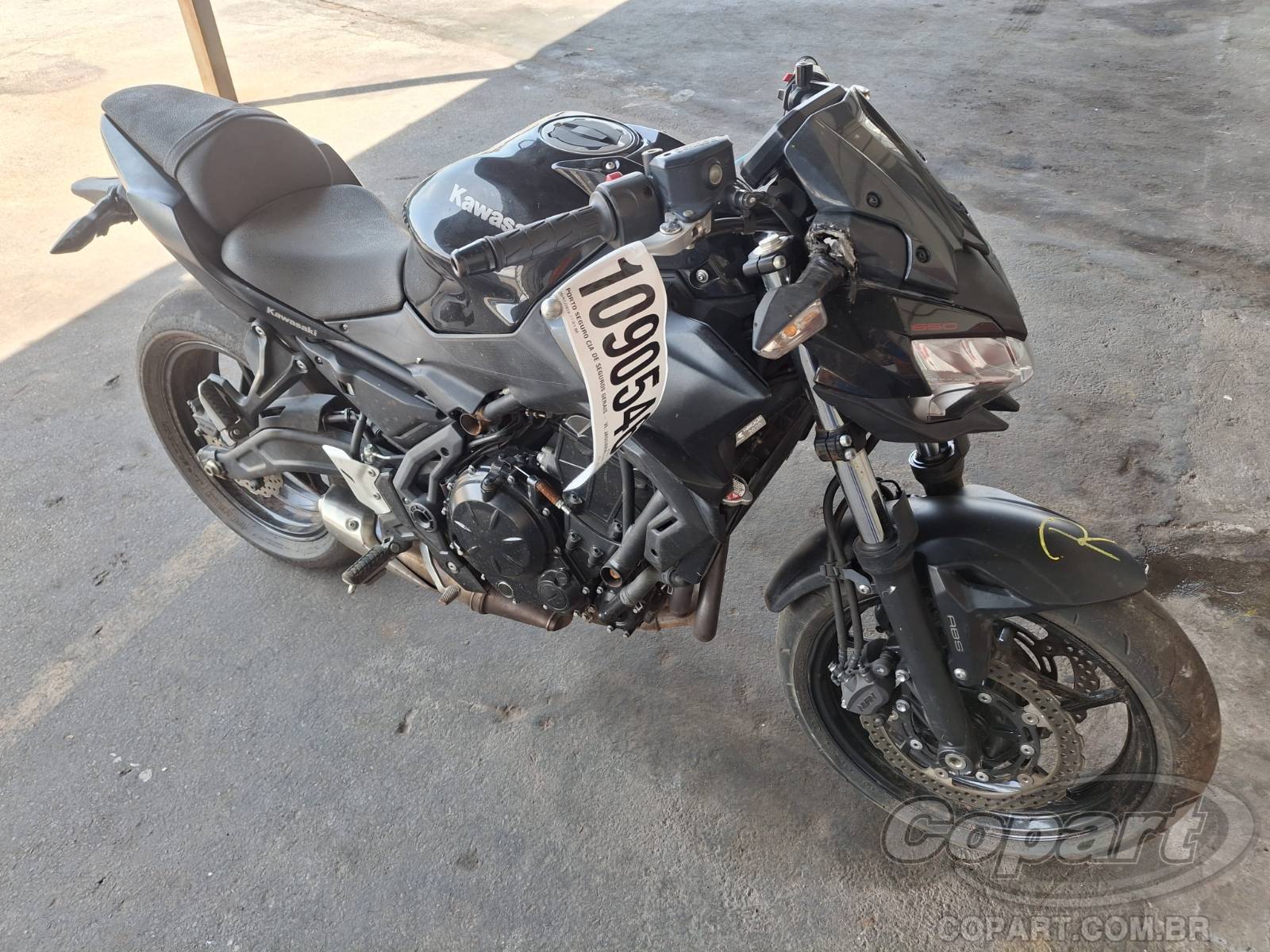 Veículo KAWASAKI Z650 KAWASAKI Z650 2021 2021 em leilão