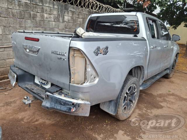 2022 TOYOTA HILUX CD 