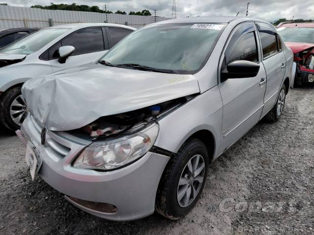 2013 VOLKSWAGEN VOYAGE 