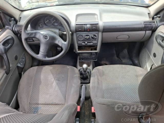 2010 CHEVROLET CLASSIC 