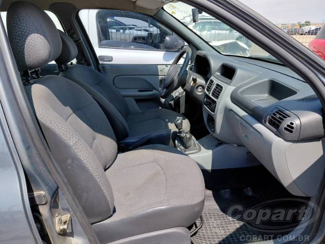 2011 RENAULT CLIO 