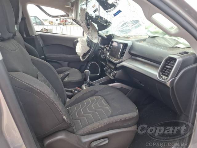 2025 FIAT TORO 