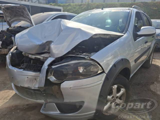 2014 FIAT PALIO WEEKEND 