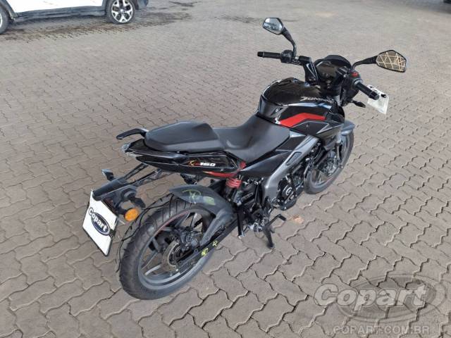 2026 BAJAJ DOMINAR 