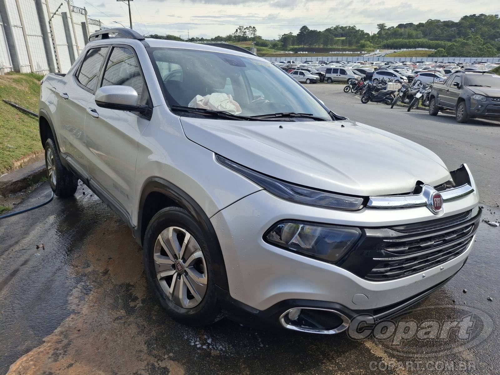 Veículo FIAT Toro FIAT TORO Freedom AT6 1.8 16V E.torQ 2017 2017 em leilão