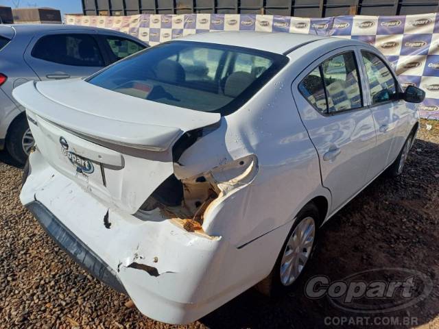 2019 NISSAN VERSA 