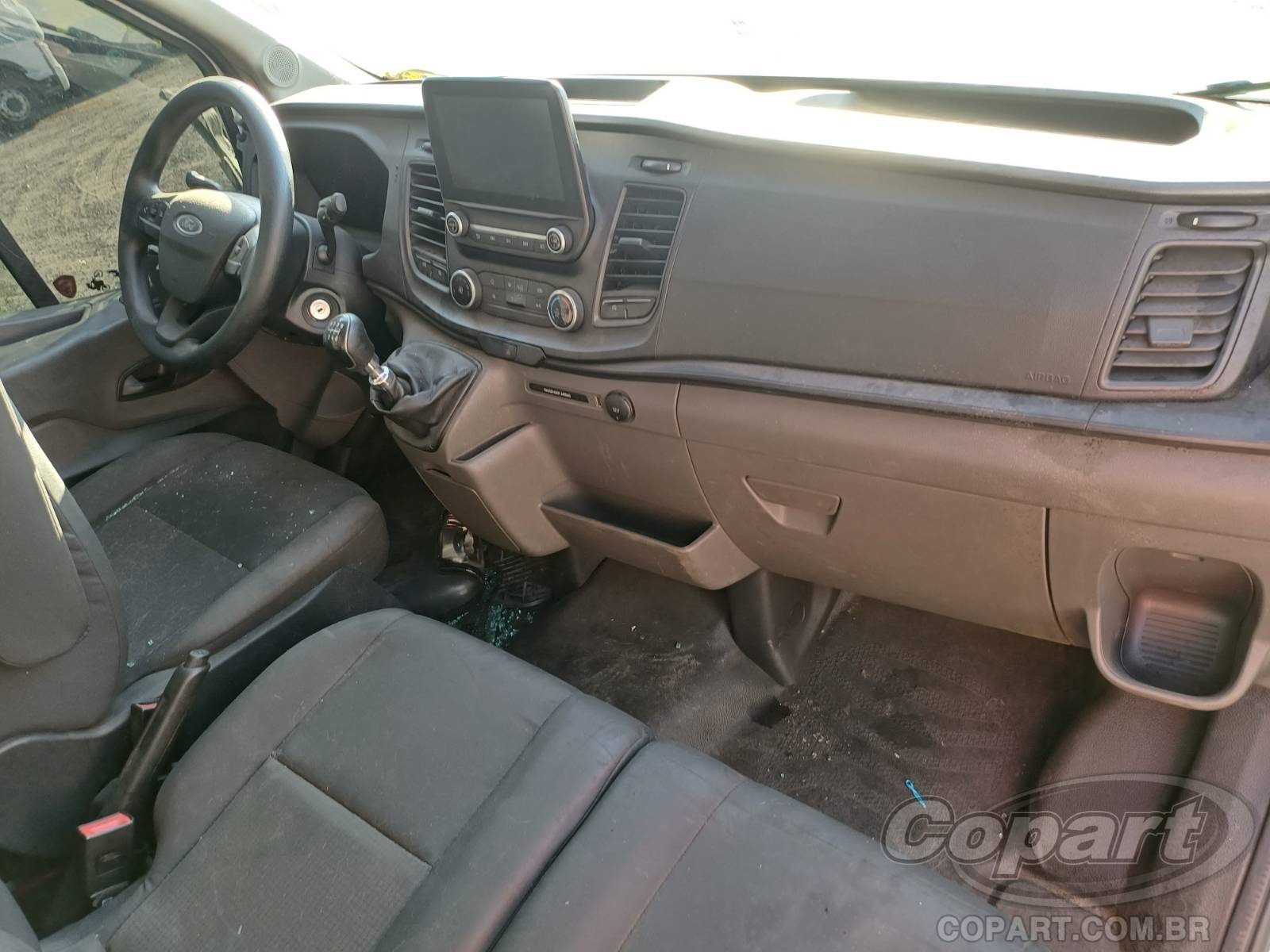 2023 FORD TRANSIT FURGAO — foto 9 de 13