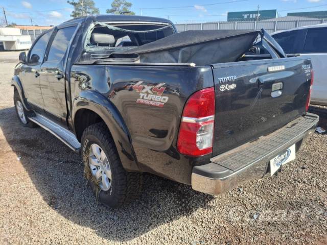 2012 TOYOTA HILUX CD 