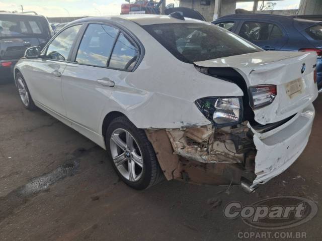 2015 BMW SERIE 3 