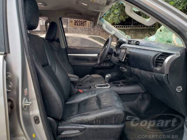 2019 TOYOTA HILUX CD 