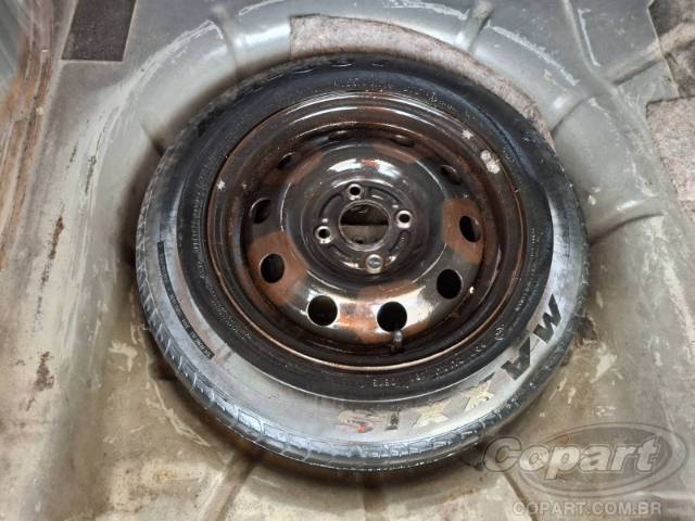 2009 FORD FIESTA SEDAN 