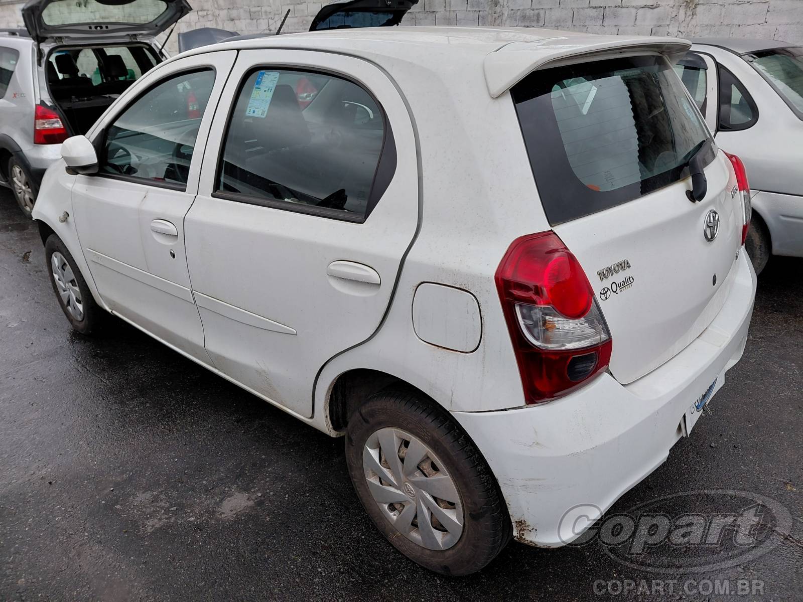 Foto 3: 2019 TOYOTA ETIOS