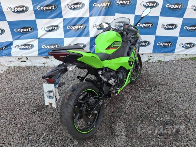 2025 KAWASAKI NINJA 500 
