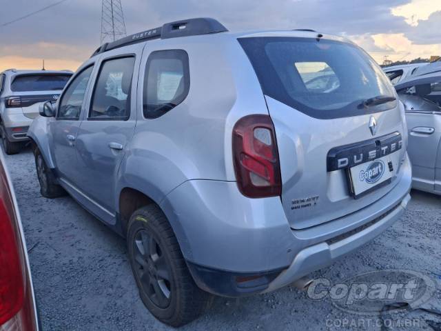 2020 RENAULT DUSTER 