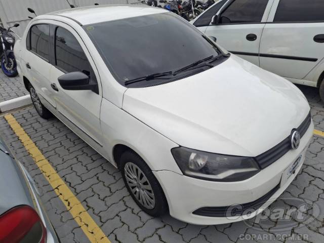 2015 VOLKSWAGEN VOYAGE 