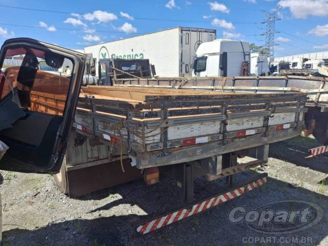 2002 FORD CARGO 1722 