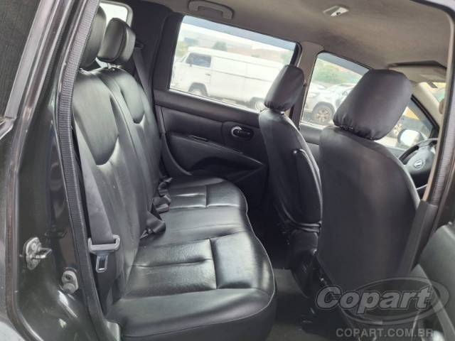 2013 NISSAN LIVINA 