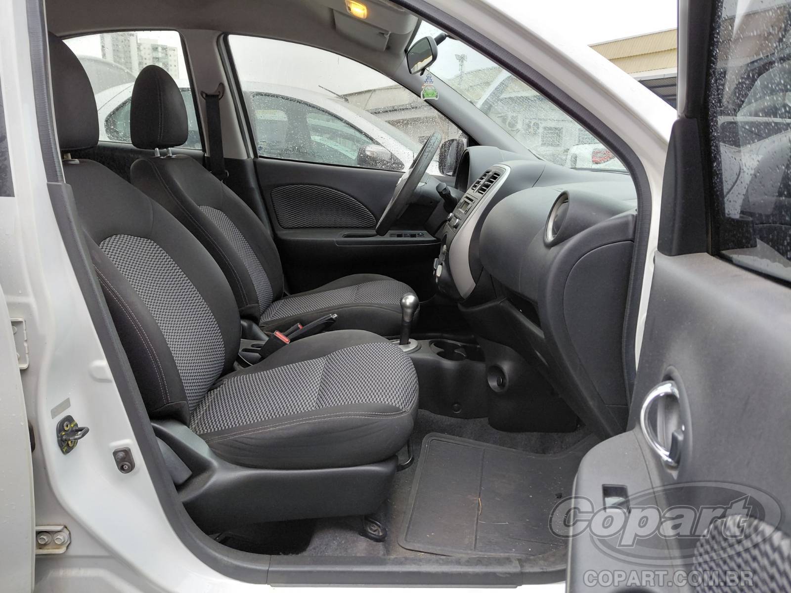 2018 NISSAN MARCH — foto 5 de 10