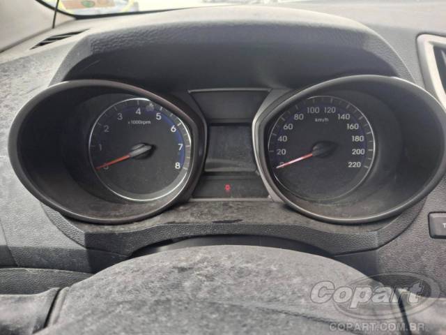 2015 HYUNDAI HB20 