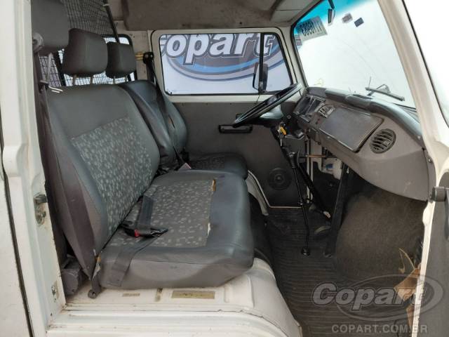 2013 VOLKSWAGEN KOMBI 