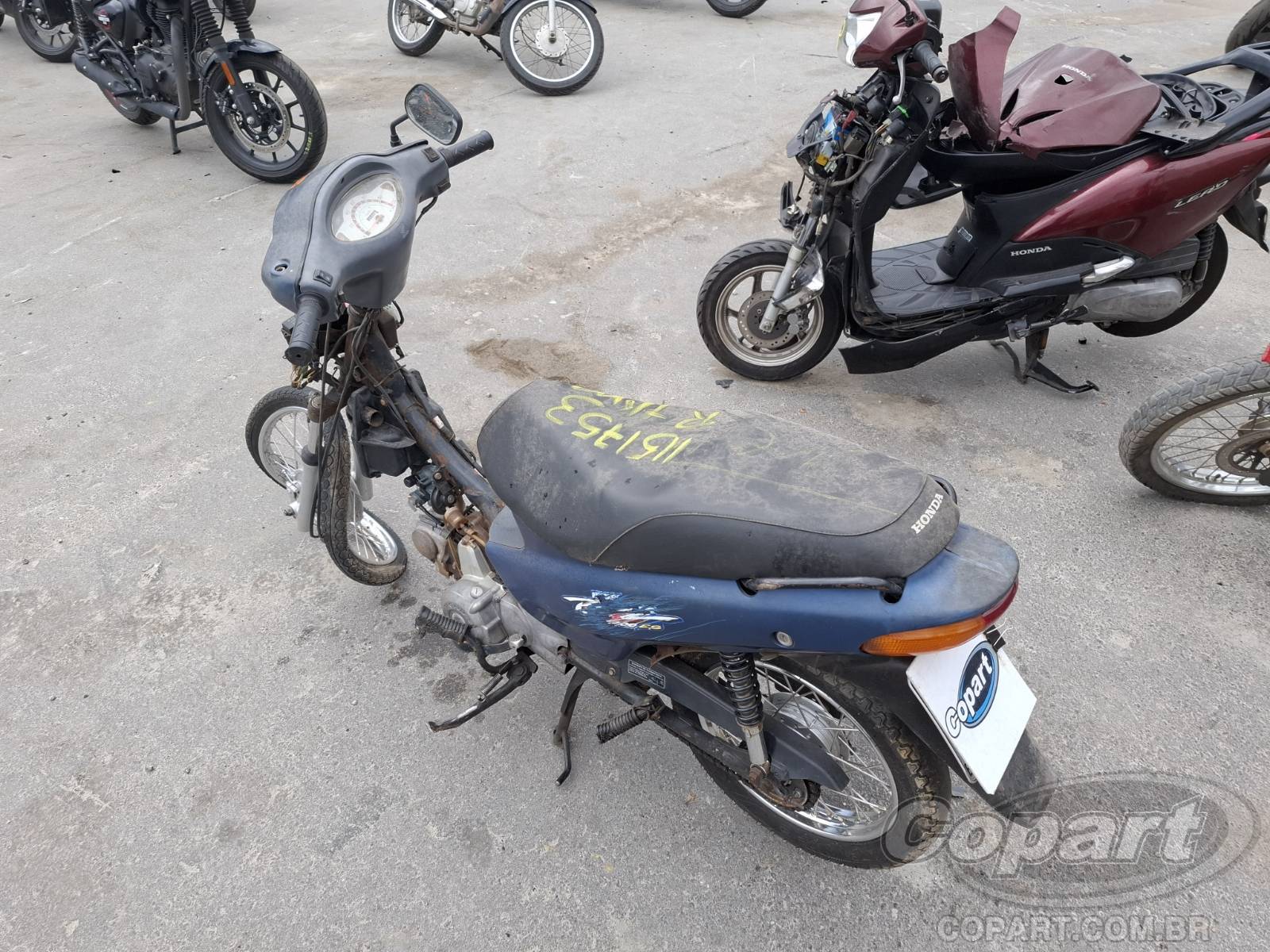 Foto 3: 2001 HONDA C 100