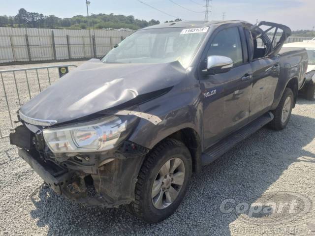 2017 TOYOTA HILUX CD 