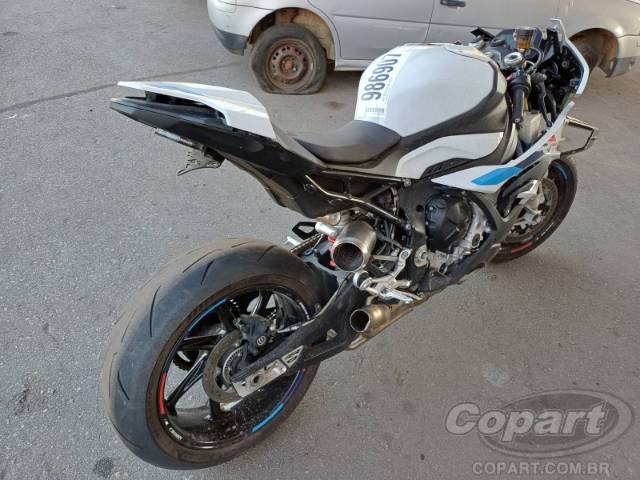 2024 BMW S 1000 