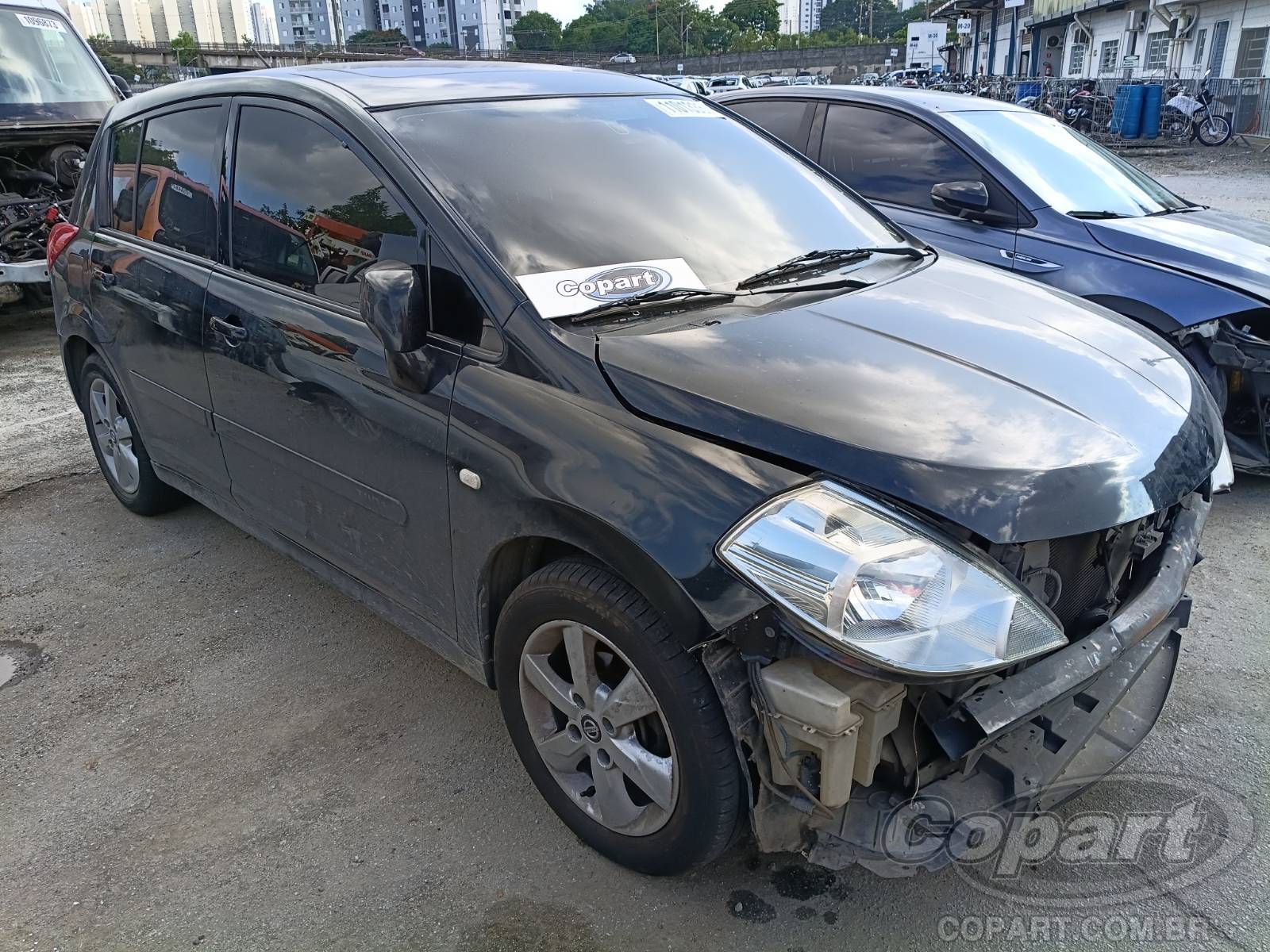 Veículo Nissan Tiida Nissan Tiida SL 1.8 16V 2011 2011 em leilão