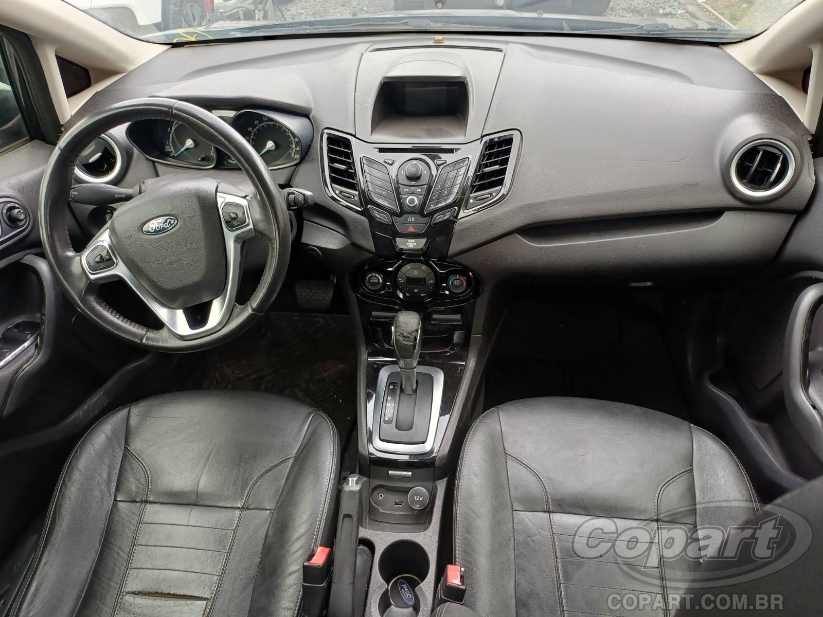 Foto 9 de 12: 2015 FORD FIESTA SEDAN