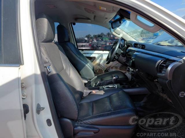 2024 TOYOTA HILUX CD 